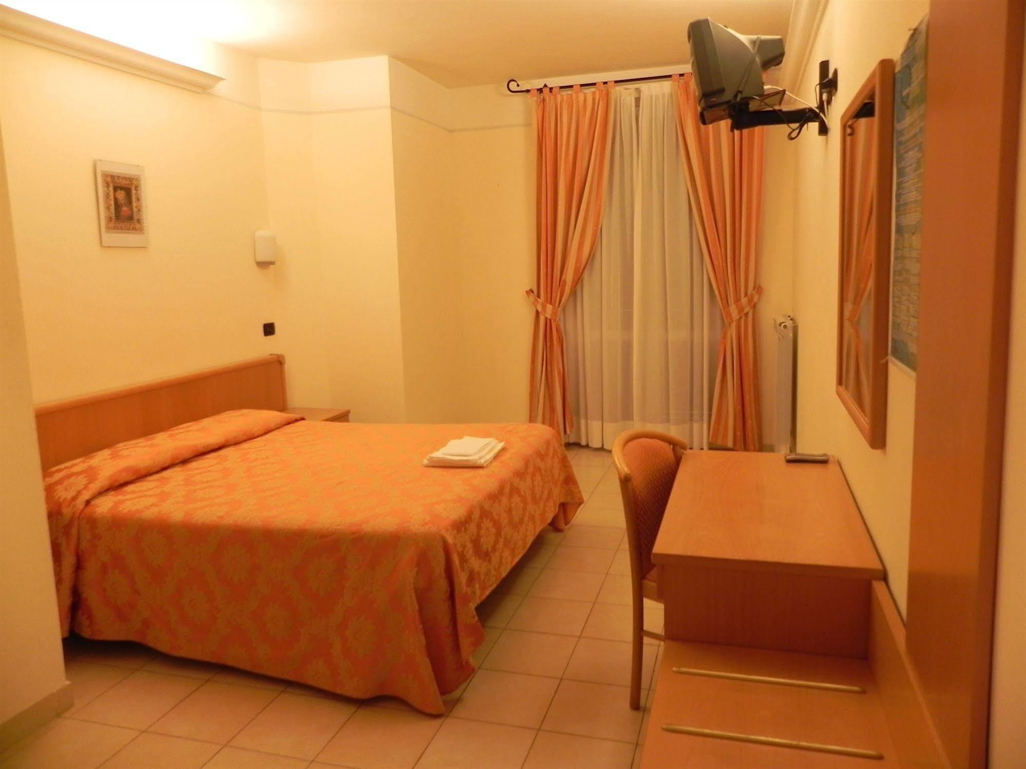 Hotel Il Saraceno Volastra Dış mekan fotoğraf